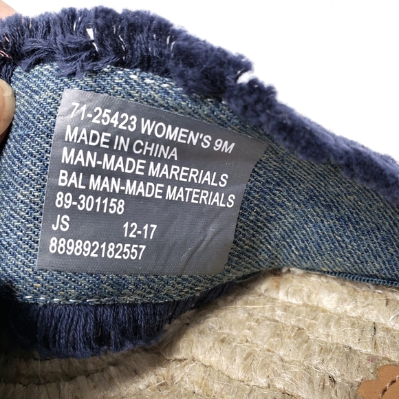 G.H. Bass & Co. Espadrilles - Picture 6 of 9